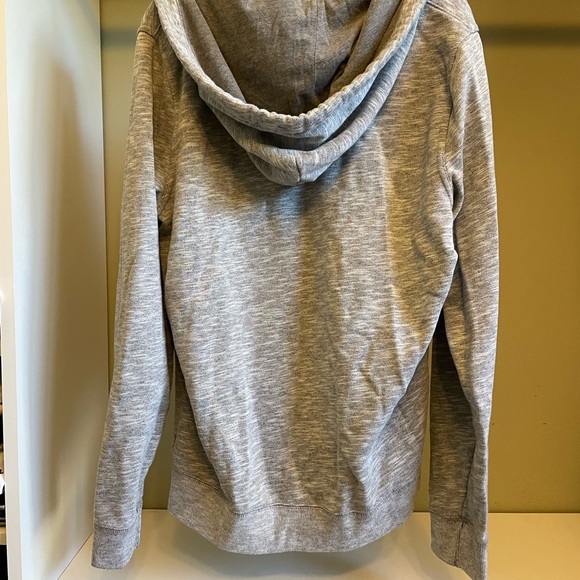 Hollister men’s gray jacket in a size X-Large - Picture 2 of 4
